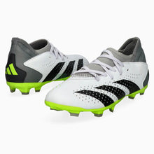 Load image into Gallery viewer, Adidas Predator Accuracy .4 Kids
